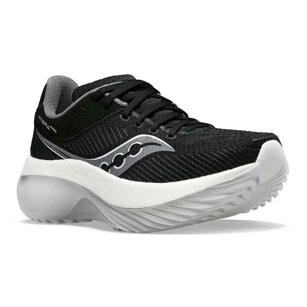 Saucony Men's Kinvara Pro Running Shoe - Black/White - Regular (D) - Image 3